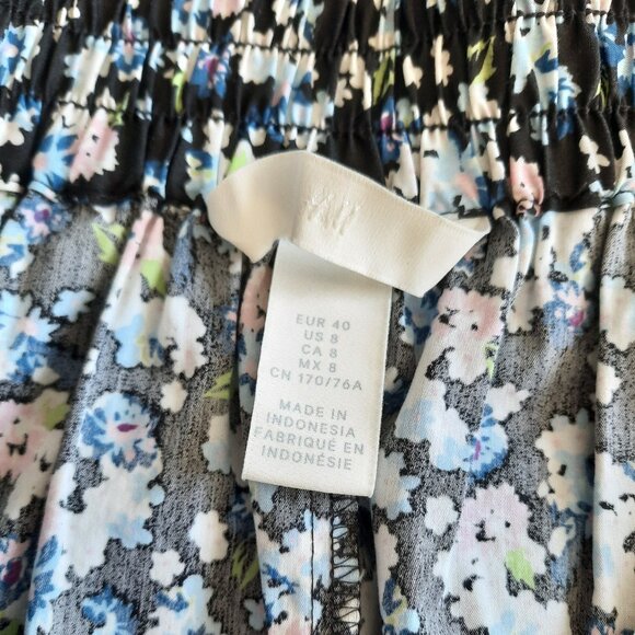 H&M Floral Midi Button Skirt, Size 8 - Picture 3 of 3